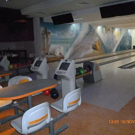 Elit Hotel 3*